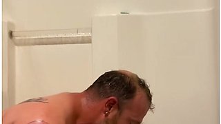 Thick Sexy Slut Gives Golden Showers In The With Sexy Thick