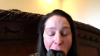 Love Chat Big Boobs Brunette Masturbating For Cam