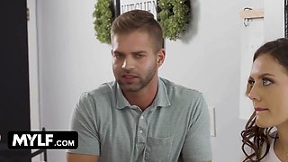 Fresh step-mom Casca Akashova instructs step-daughter Jc Wilds how to be a fortunate gold-digger - mylf