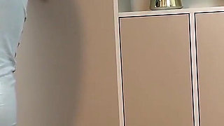 Pumped Blue Balls! She Completely Degrades His Genitals! - Dave Moon - Mia - Bbusting (ballbusting)