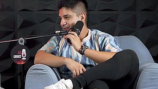 Jenifer Play Gets Sucked By Her Husband In Front Of Me
