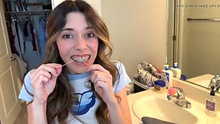 Brunette MILF Vera King Gets Surprise Mouth Cumshot with Braces - Funny Homemade Amateur CIM