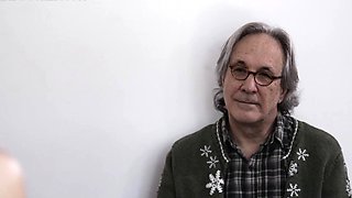 Petite beauty cheats on old husband