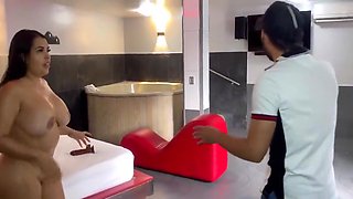 Latina Horny Ass Fucks Dick Gardener And Ends Up Full Of Milk