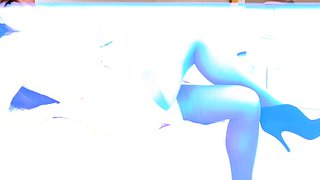 Naked amateur milf masturbates shaved pussy