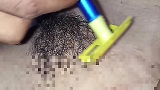 Saving My Pussy Softly And Stailish