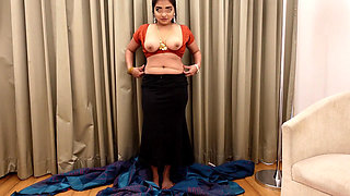 Indian Hot Bhabhi Sex with Desi Saree