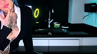 Cute Blonde Masturbates on Webcam with Toy