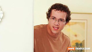 Oops Family - big ass clip