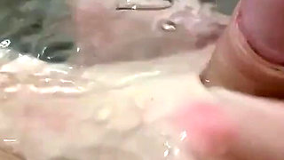 We share with you a little moment during our romantic bath