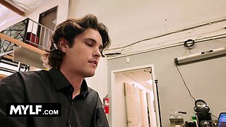 Gigantic cougar Richelle Ryan breaks in a brand fresh stud and takes his teenager cock