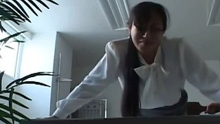 Seducing asian gal performin in interracial porn movie