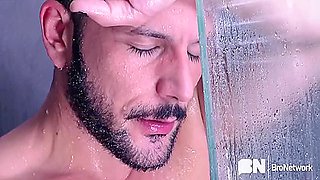 Hotafmen: Hairy Thighed Brako In The Shower