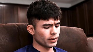 Sneaking to fuck my stepsis on the couch hidden from dad