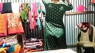 Indian desi bhabhi is dressing