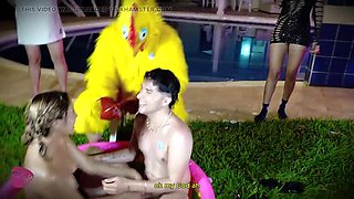 Diego Vs. Alix Oily Pool Clash