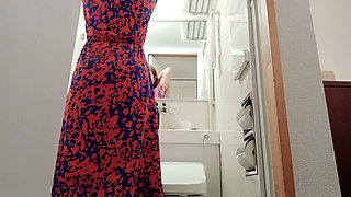 Everyday Life of a Mature Woman: Undressing