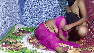 Bhabhi Fucking in Desi Hot Sari