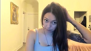 Beauty small tit amateur teen masturbating her shaved pussy