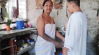 Amateur Latina Lesbian Surprise in Kitchen - Big Ass Colombian Homemade HD