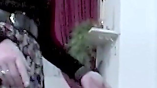 Stepmother and stepdaughter fuck with double dildo