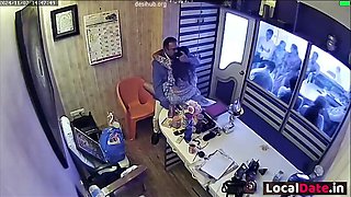 Astrologer Ashok Kharat MMS Flicks Pokes His Numerous Dame Customers In His Cabin For Superb Luck