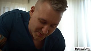 Masseur Turns Massage Into Hot Sex