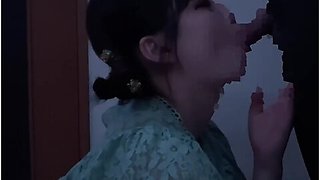 Female College Student Nutsblowjob Massage & Sperm Spilled From Mouth