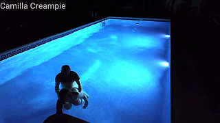Night Time Fucking and Creampie in the Pool