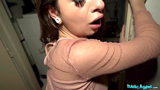 Public Agent - Italian Babe Mary Jane Makes Sextape for C'ash