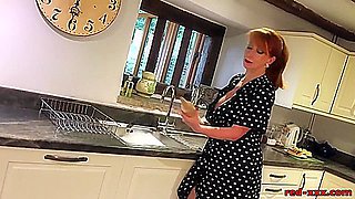 Red Xxx - Fucks The Rolling Pin In The Kitchen