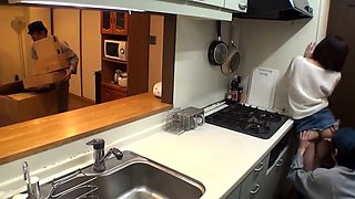 Amateur Asian couple in wild hardcore fuck session