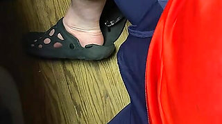 Melove Giving a FootJob to Naelor Part 2