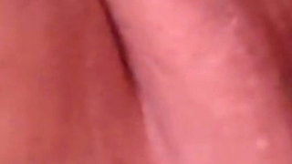 I Love to Masturbate While You Watch