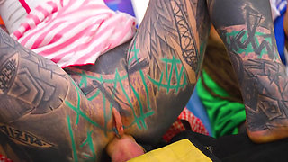 Alternative COSTUME ANAL 4-some - 2 on 2 double penetration, facefucking and facial cumshot action