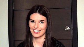 Cute Teen Brunette Susana Melo Gets Her Pussy Licked in