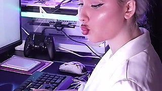 The Accountant Spent My Salary on New Shoes and Let Me Fuck Her for It.