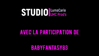 Two Lesbians for a Hot Moment