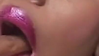 Ebony Amateur Gives Sloppy Blowjob Before Thick Facial