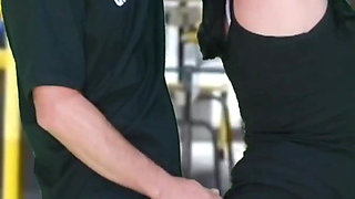 Old Scoundrel with an Encoxada and Masturbates Until He Cums on the Brunette in the Bus
