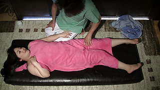 High-Class Women's Salon: Oil Massage That Makes Them Impatient And Crave part 3