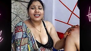 pados ke or uske dosto se chudai karwai desi indian teen girl fucked with desi indian sex