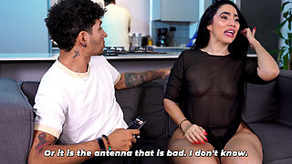 Big ass stepmom enjoys her stepson what her husband won't give her - Thiago Lopez & Sarah Black