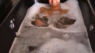 A Twerk in a Bathtub