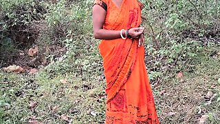 Desi Bhabhi Outdoor Sex with Trilokinath - Yoga Teacher Fucked in Village