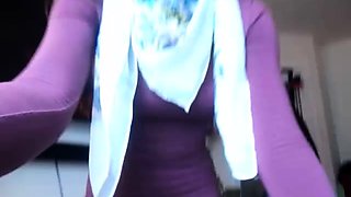 Romanian amateur webcam teen masturbate