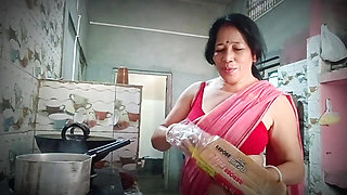 😻MY BHABHI was watching dirty video sister-in-law caught him red-handed