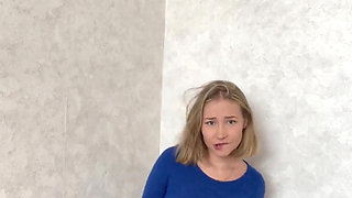 The Beauty Peed on the Floor in a Big Stream