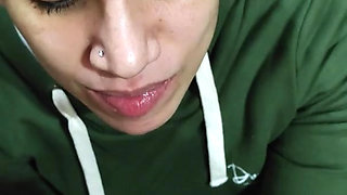 Quickie! Blowjob, Open Mouth Mouthful, Cumplay and Swallow!