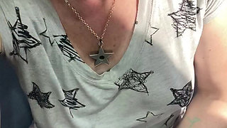 Pussy N Pubes Play in Transport Makes My Fingers Smell Amazing!